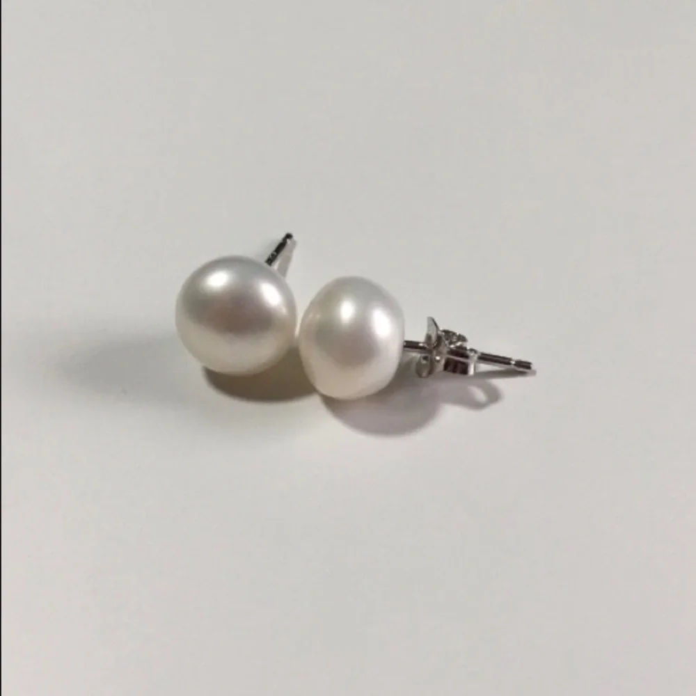 Sterling Silver Earrings - Picture 2 of 4